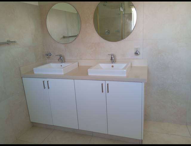 1 bed property to rent in MILNERTON